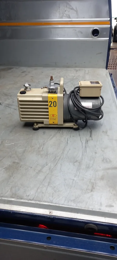 진공펌프(중고)우성오토마20모델