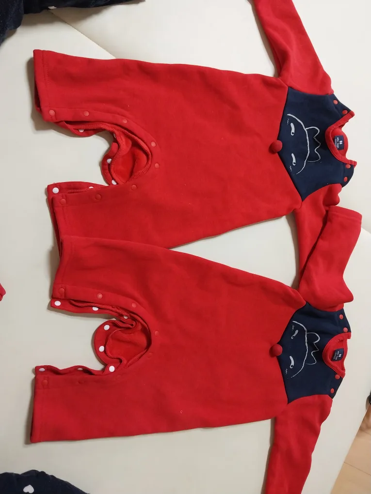 빨간 양기모 점프슈트