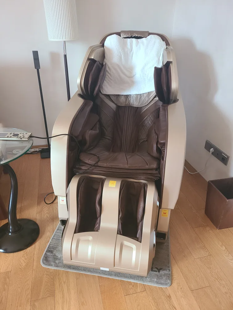 바디프랜드 안마의자 파라오