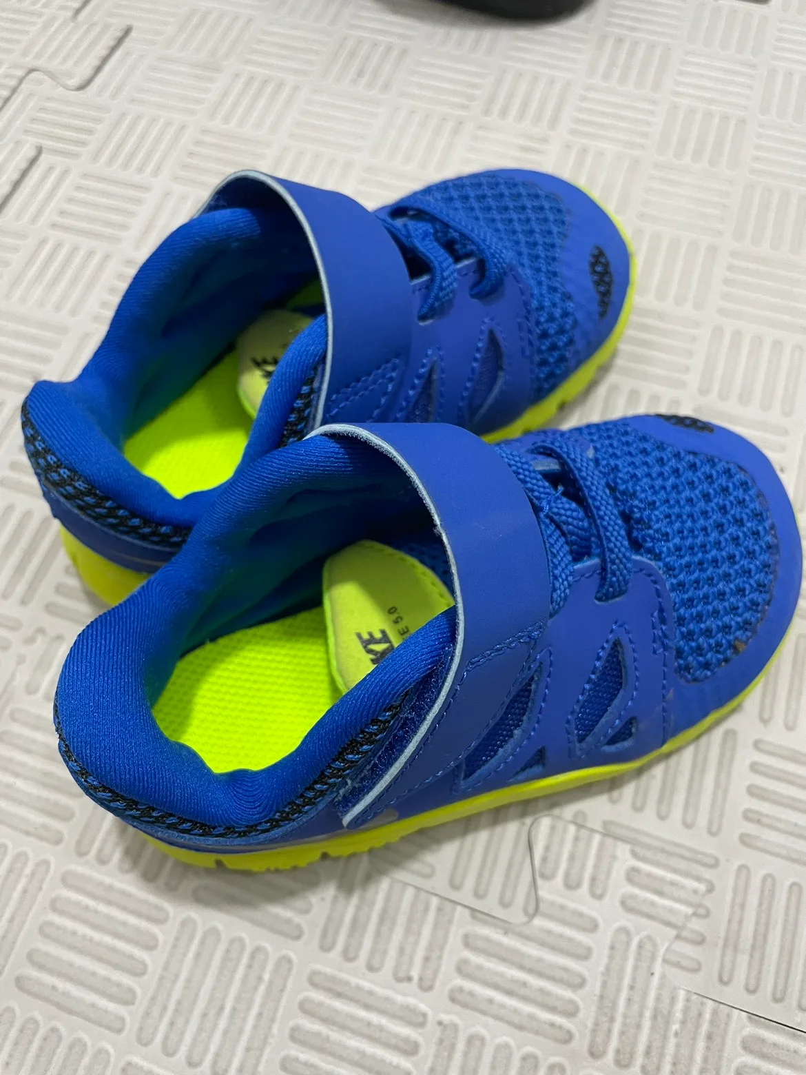 나이키 키즈운동화