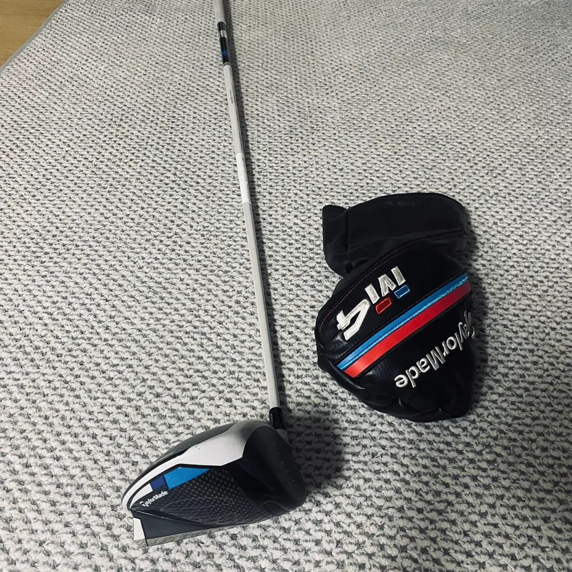 테일러메이드 심맥스 드라이버