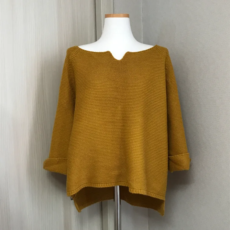 [중고] v트임 니트 (머스타드)