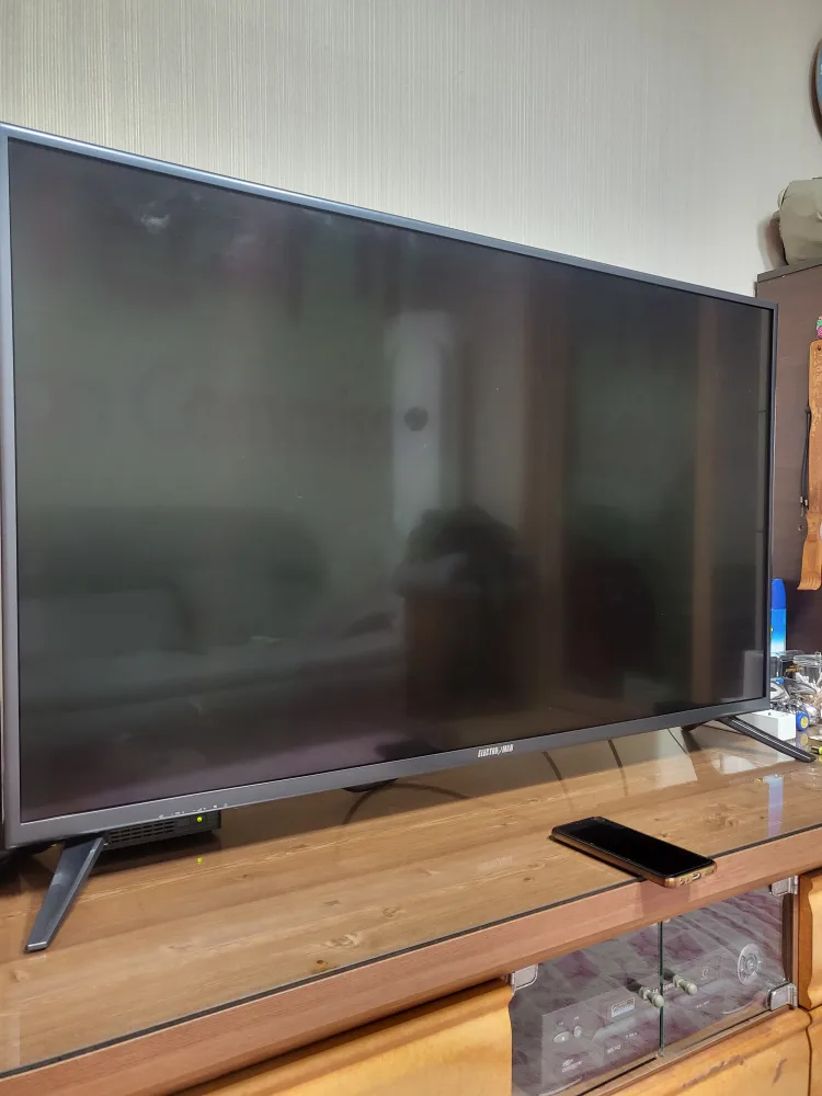 노브랜드 중고 일렉트로 tv 50인치 (백라이트 불량) 팝니다