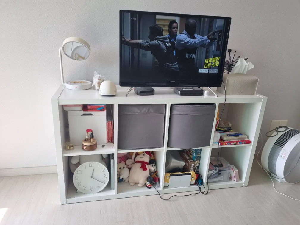 (중고) 이케아 칼락스 (화이트, 2년 사용)