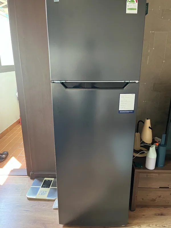 냉장고 (새것같은 중고)