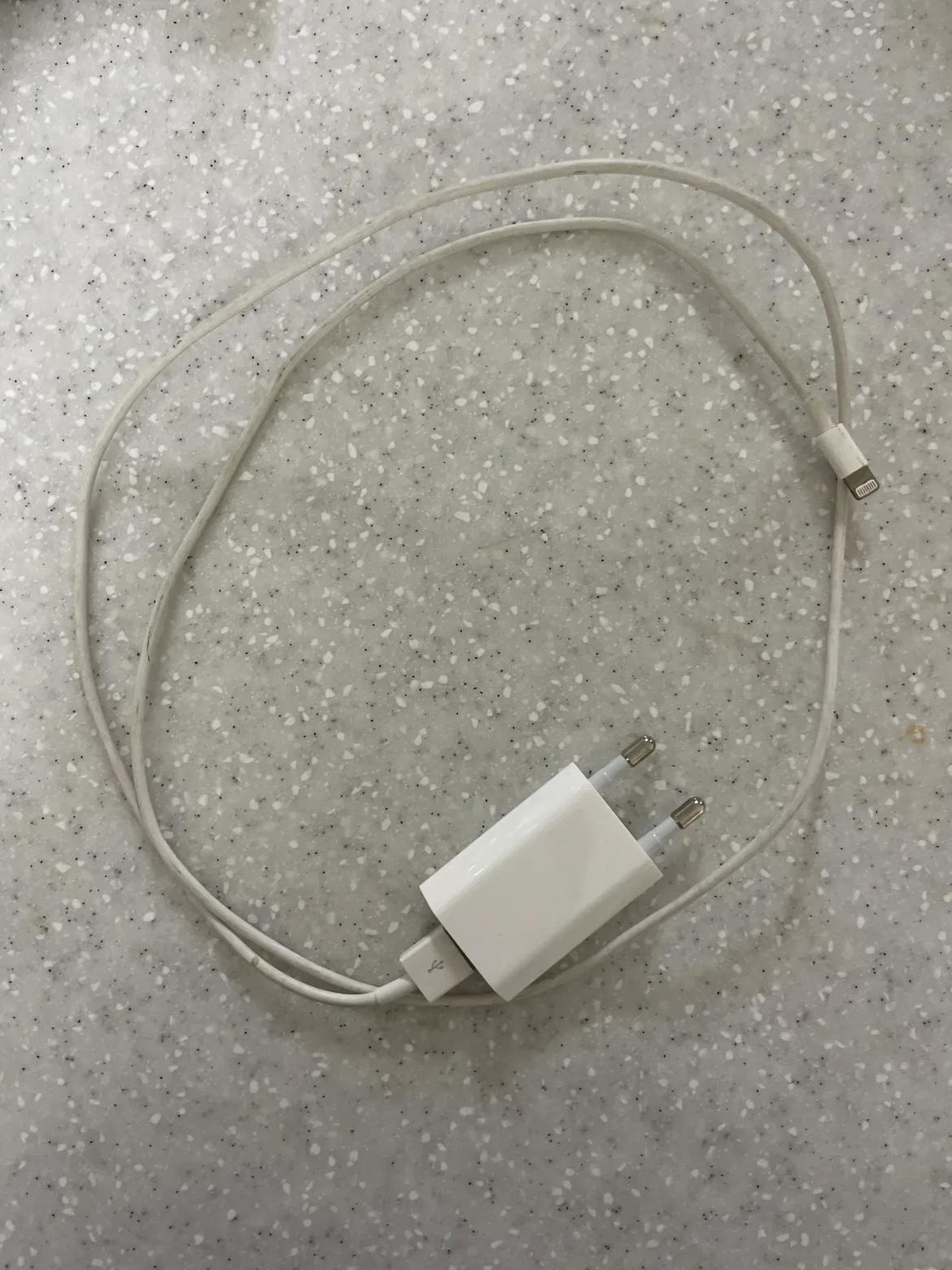 애플정품충전기(새상품)+USB(중고)