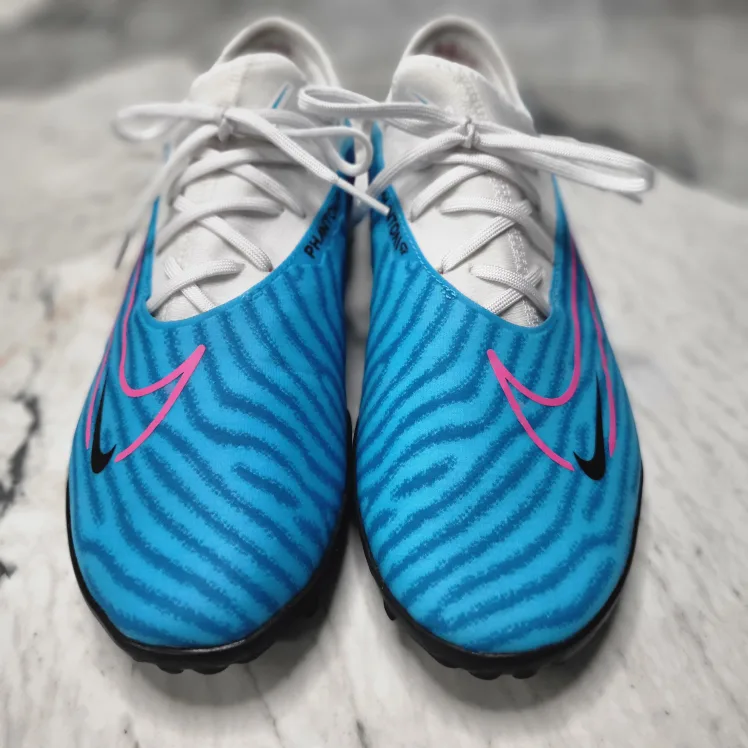 [중고 ]나이키 리액트 팬텀 GX PRO TF 풋살화 블라스트팩 팝니다.