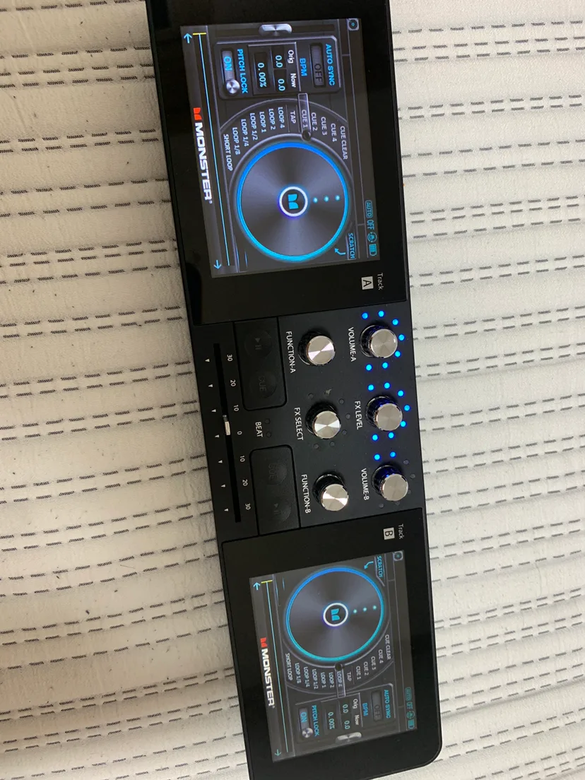 Monster godj 휴대용 소형 dj기기 몬스터 디제잉 중고