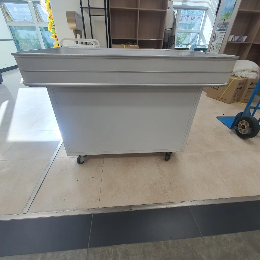 가게 매대 중고판매