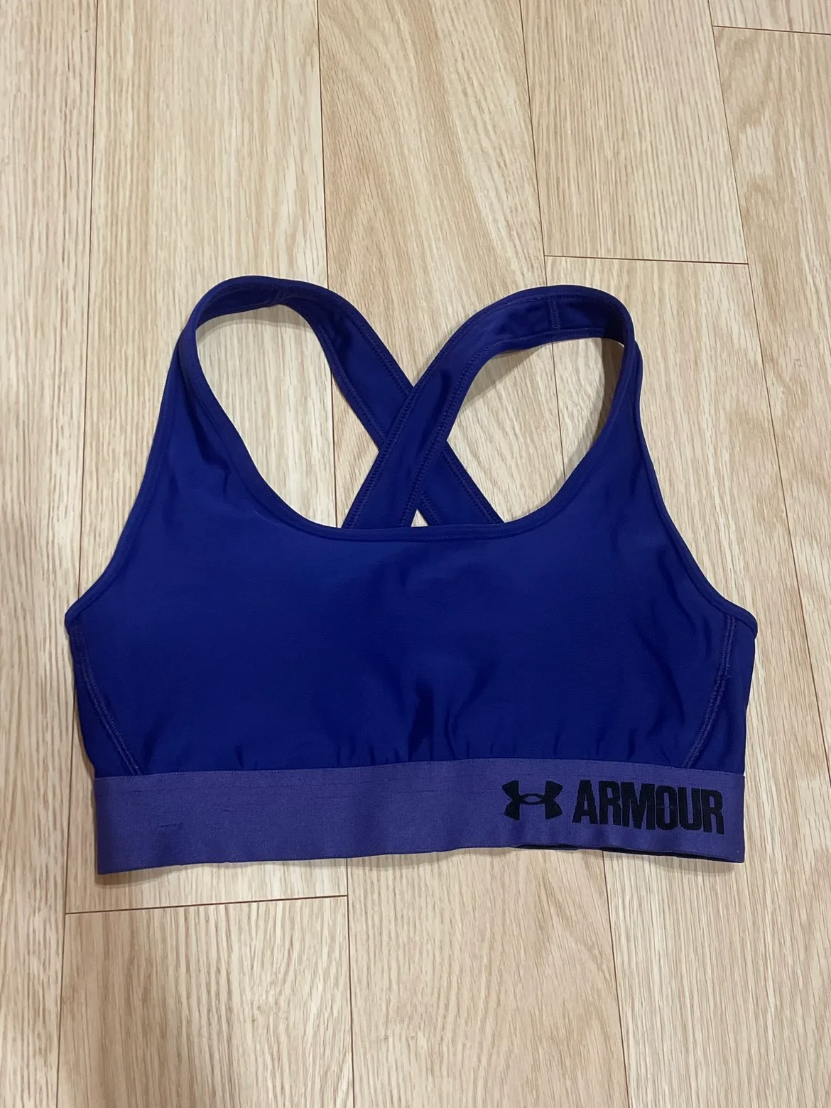 언더아머 브라탑