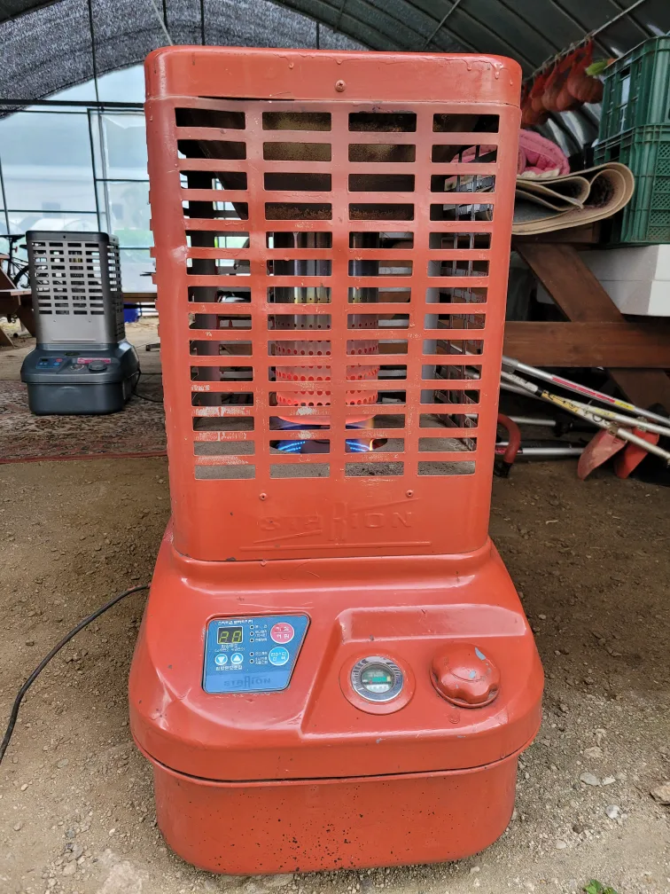 중고 석유난로 팝니다.