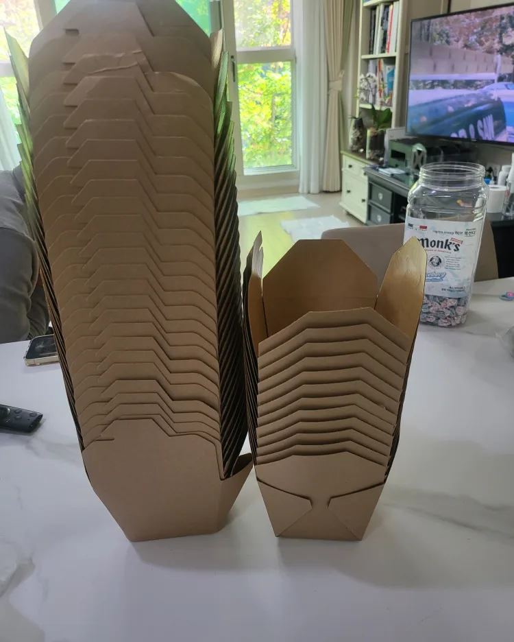 크레프트 식품용기