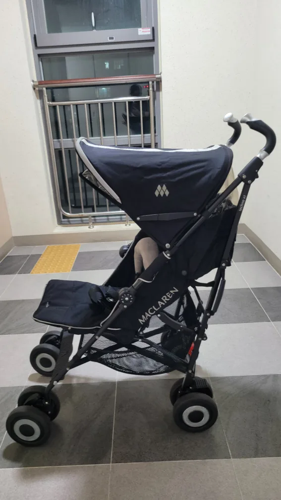 맥라렌 휴대용 유모차