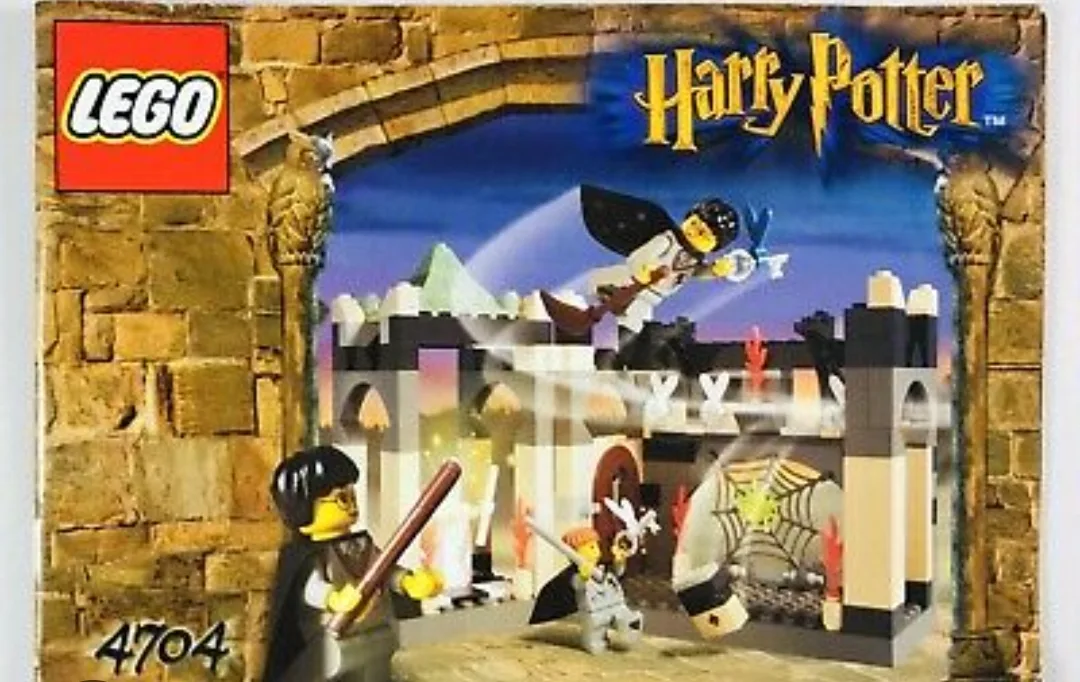 레고 해리포터 4704 날개달린 열쇠들의 방 (중고)