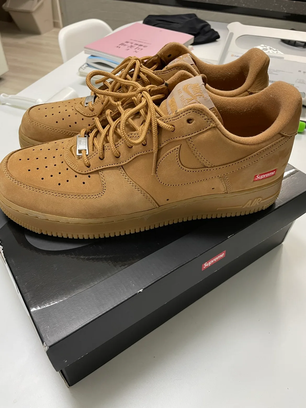 슈프림 된장포스 285 극미중고