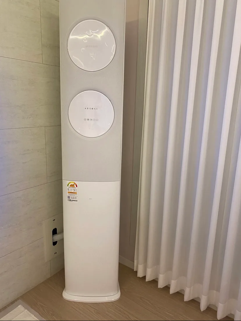 삼성 samsung 2in1 무풍에어컨 [19평형/20년형] 이사 처분합니다.