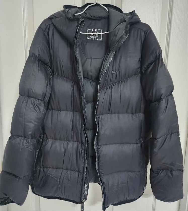 나이키 구스 패딩(올블랙)사이즈 M