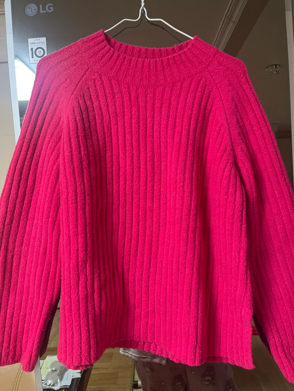 핫핑크중고니트