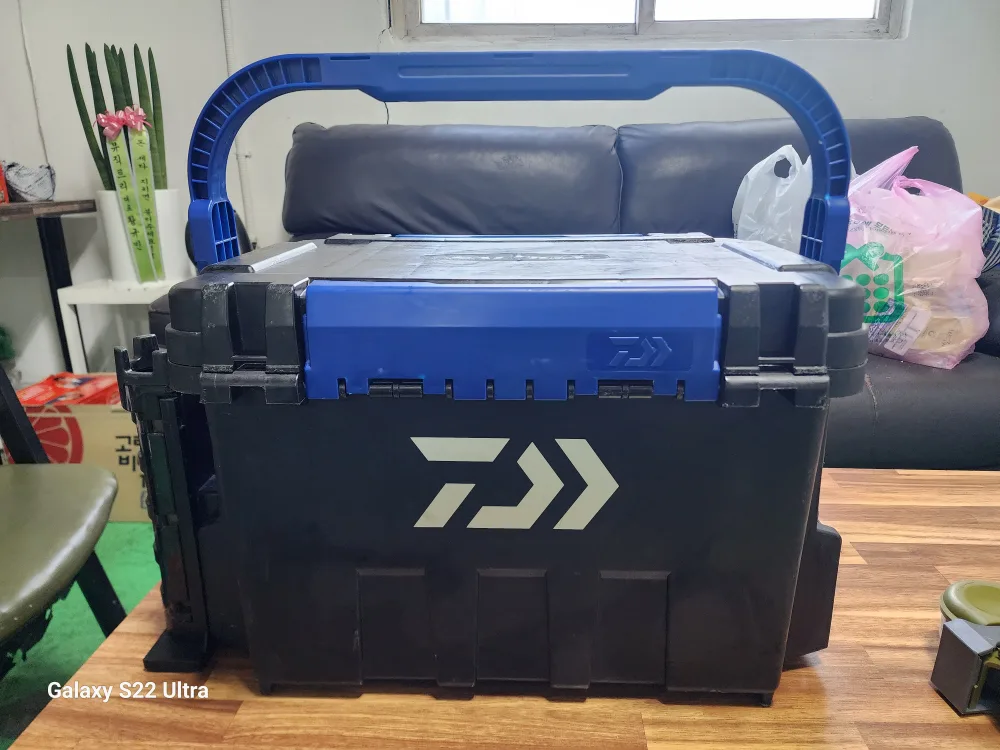 태클박스 팝니다