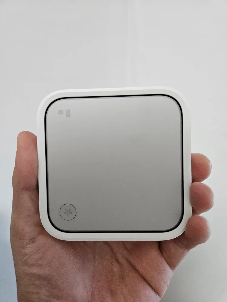 삼성 싱스 팝니다(충전기 포함, 중고)