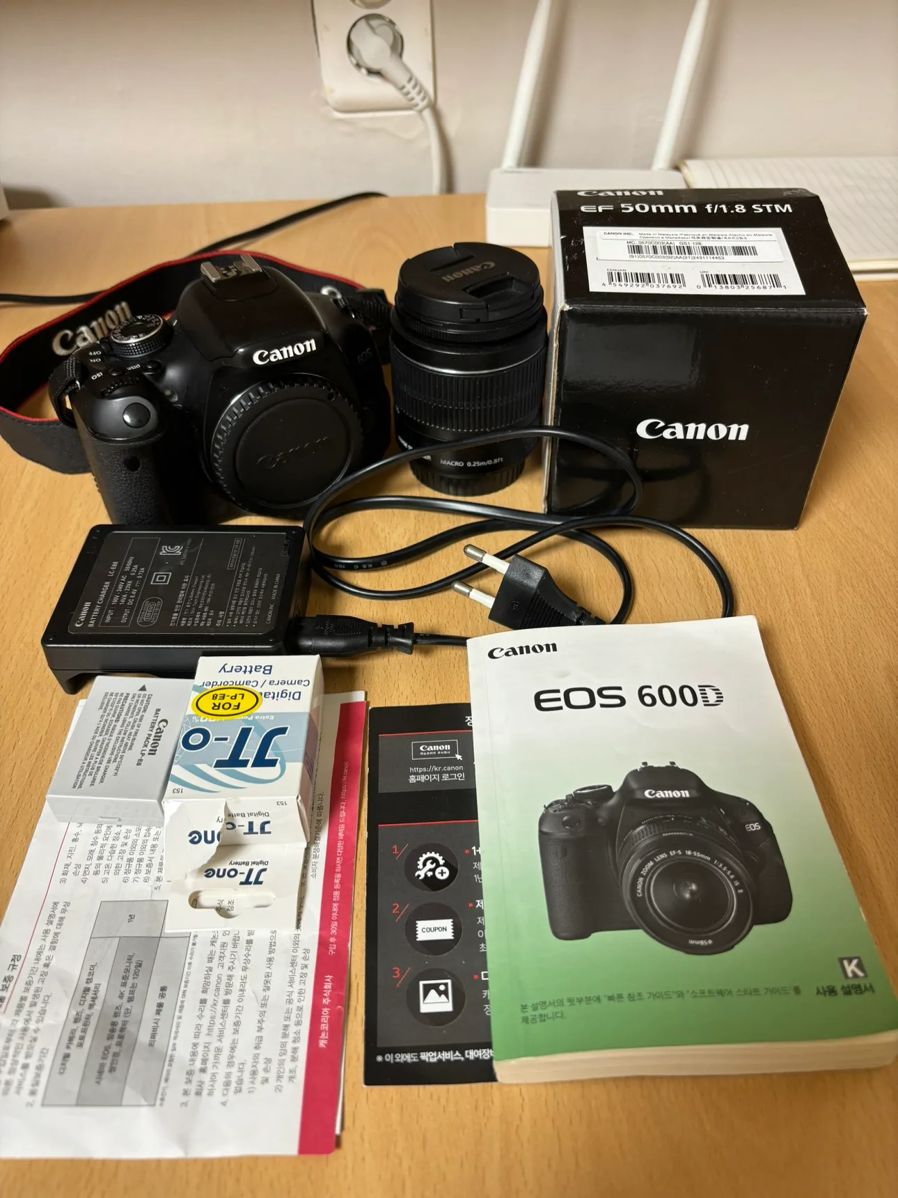 캐논 카메라 EOS 600D 판매합니다