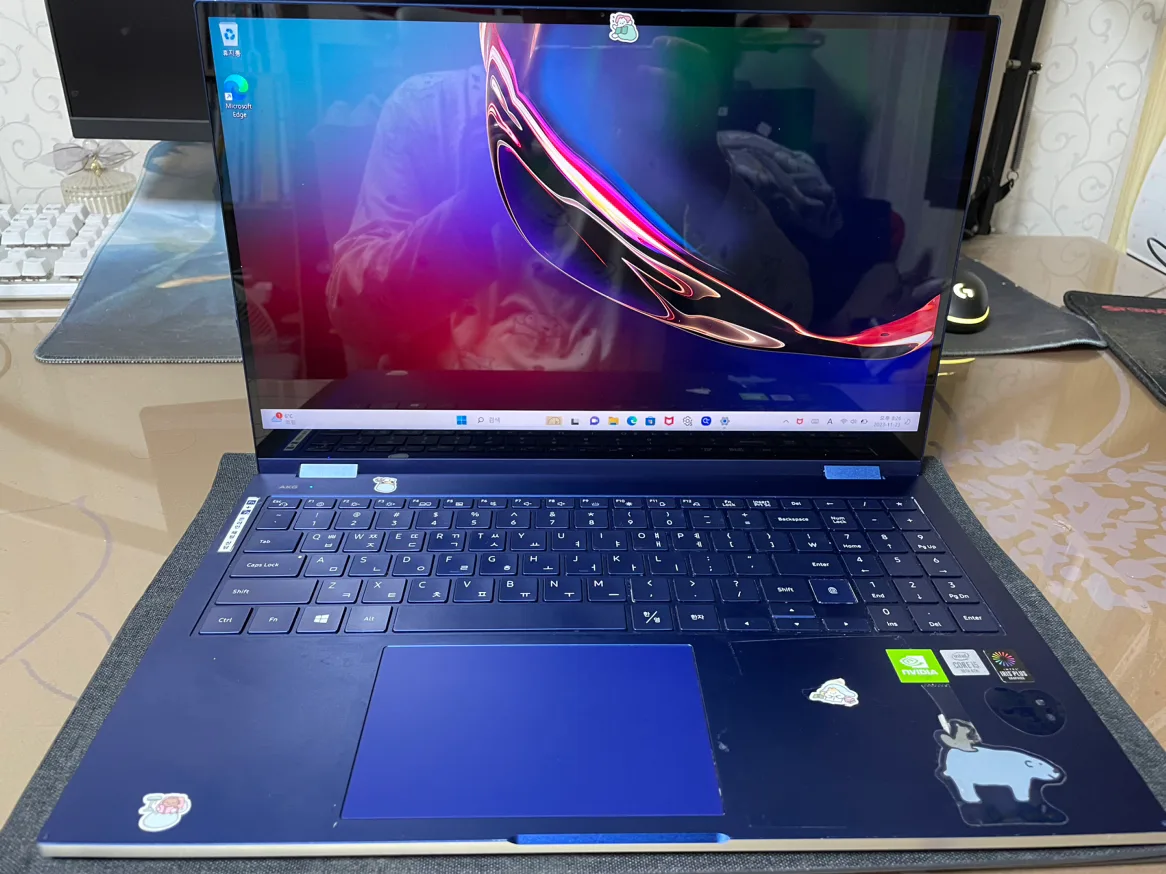 S급 중고 갤럭시 북 플렉스 판매합니다.