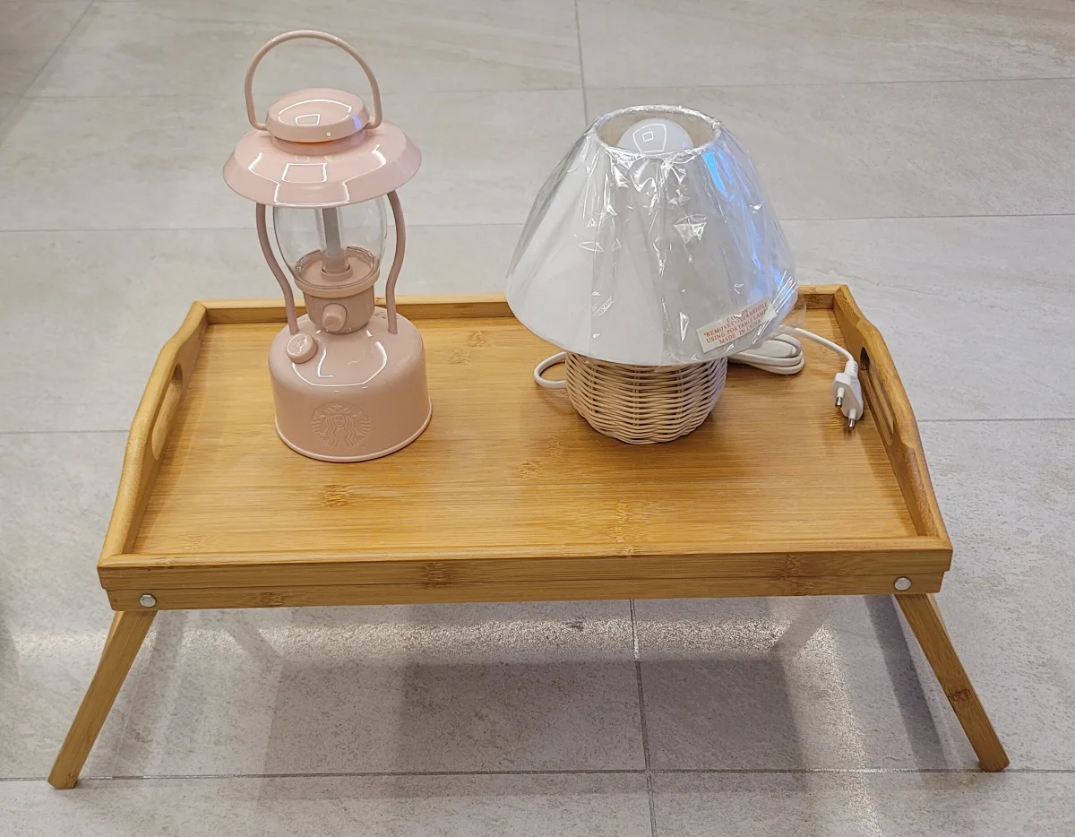 [새상품] 라탄 조명 전등 수유등+중고 1인스탠드쟁반+스벅 랜턴(디스플레이용)일괄