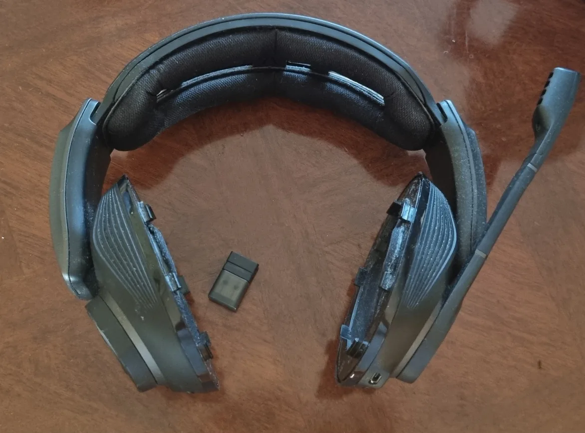 무선헤드셋 젠하이저 gsp670  중고 나눔합니다