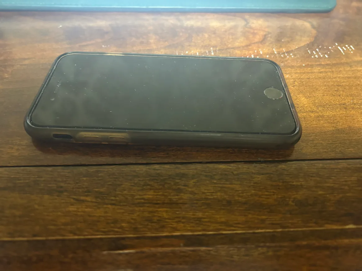 아이폰se2 중고  팝니다!