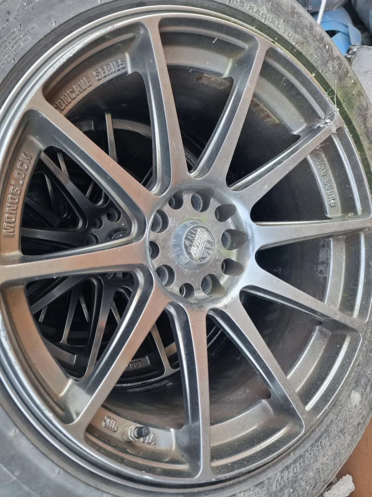 이모션 텐알 중고휠타이어 4짝  가져가셔용