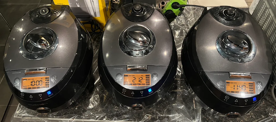 (중고)쿠첸 전기압력밥솥 2개 판매