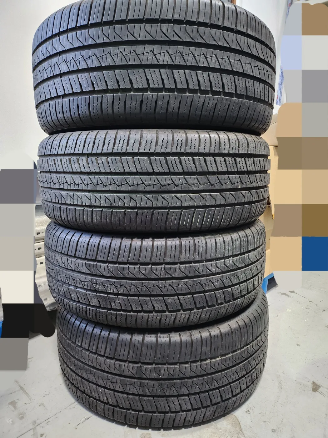 피렐리 피제로 225 45 18 / 255 40 18 중고 타이어 1대분 판매합니다.