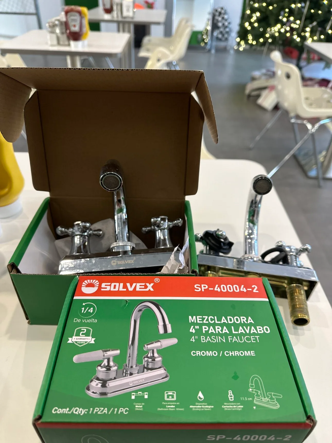 미국 직구_ 수전 ,두개 (중고)