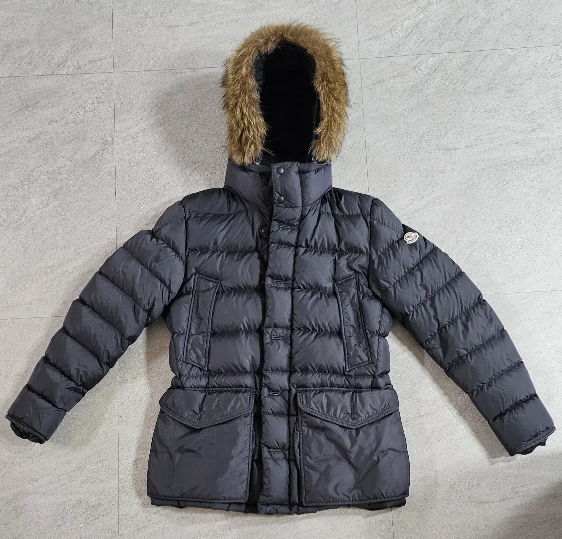 가격인하) 몽클레어 클루니 / 3사이즈 그레이