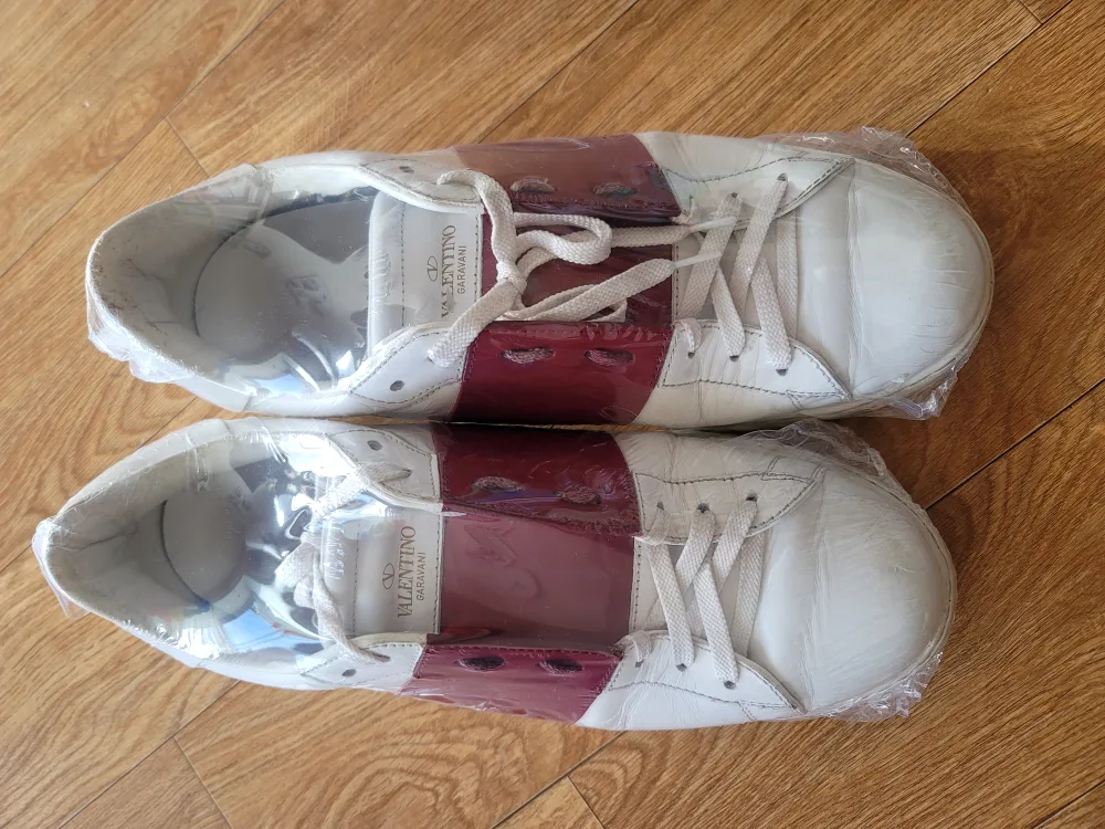 발렌티노 남성운동화 43사이즈