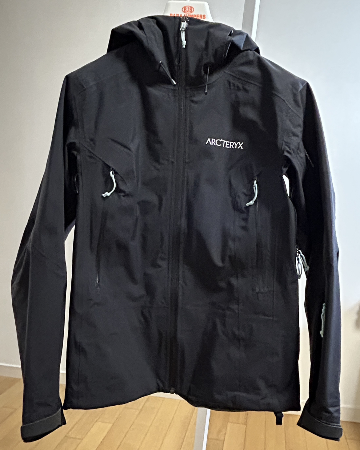 아크테릭스 알파SV (여성, S/p, size55가능)