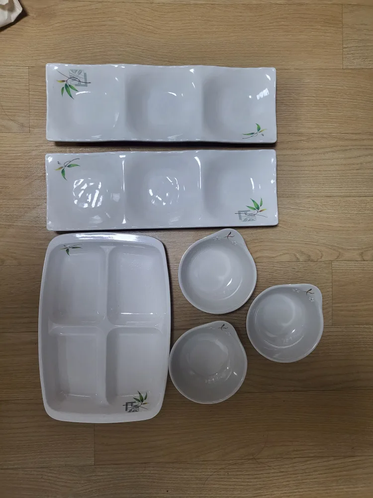 중고 플라스틱 접시 11점 나눔