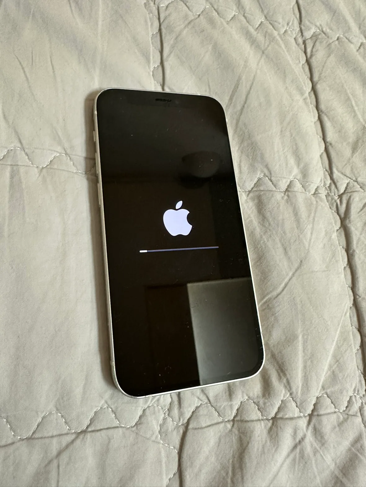 아이폰 12 mini 중고 판매합니다.