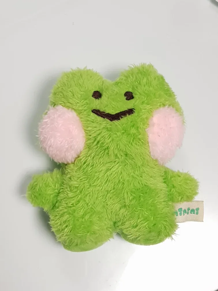 아니 새거같은 레니니 깨구락지 중고가 4천원인데 뭐하러 새제품 비싸게사요?!