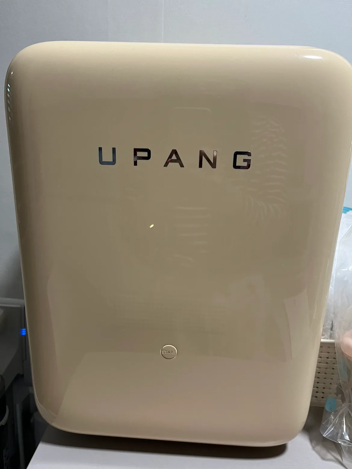 유팡 젖병소독기+ 전구 새것