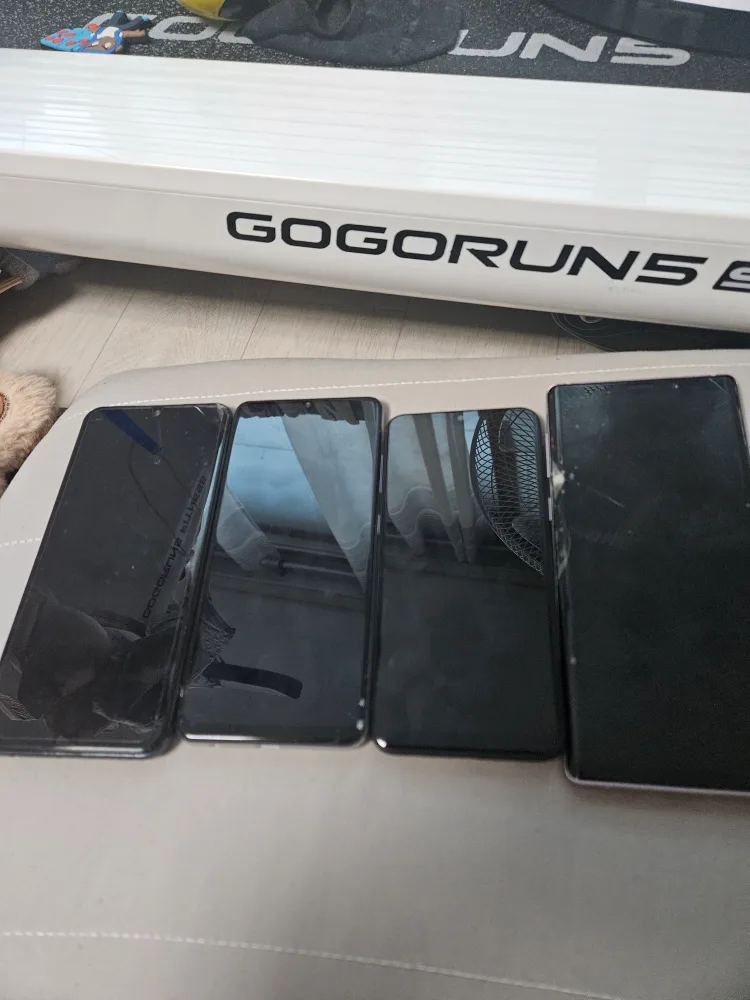 중고핸드폰 입니다