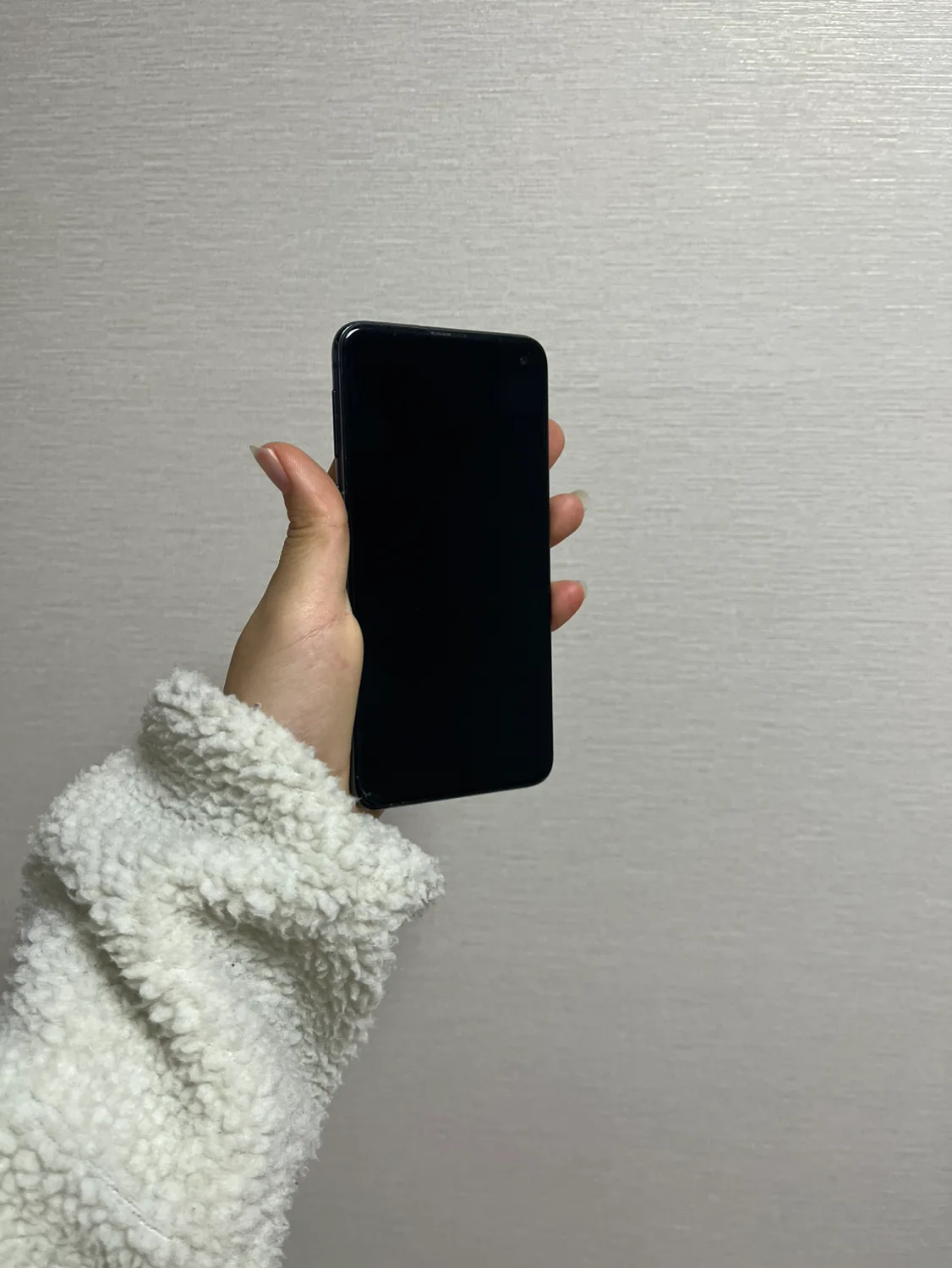 갤럭시 s10e 중고 skt （보급형x )