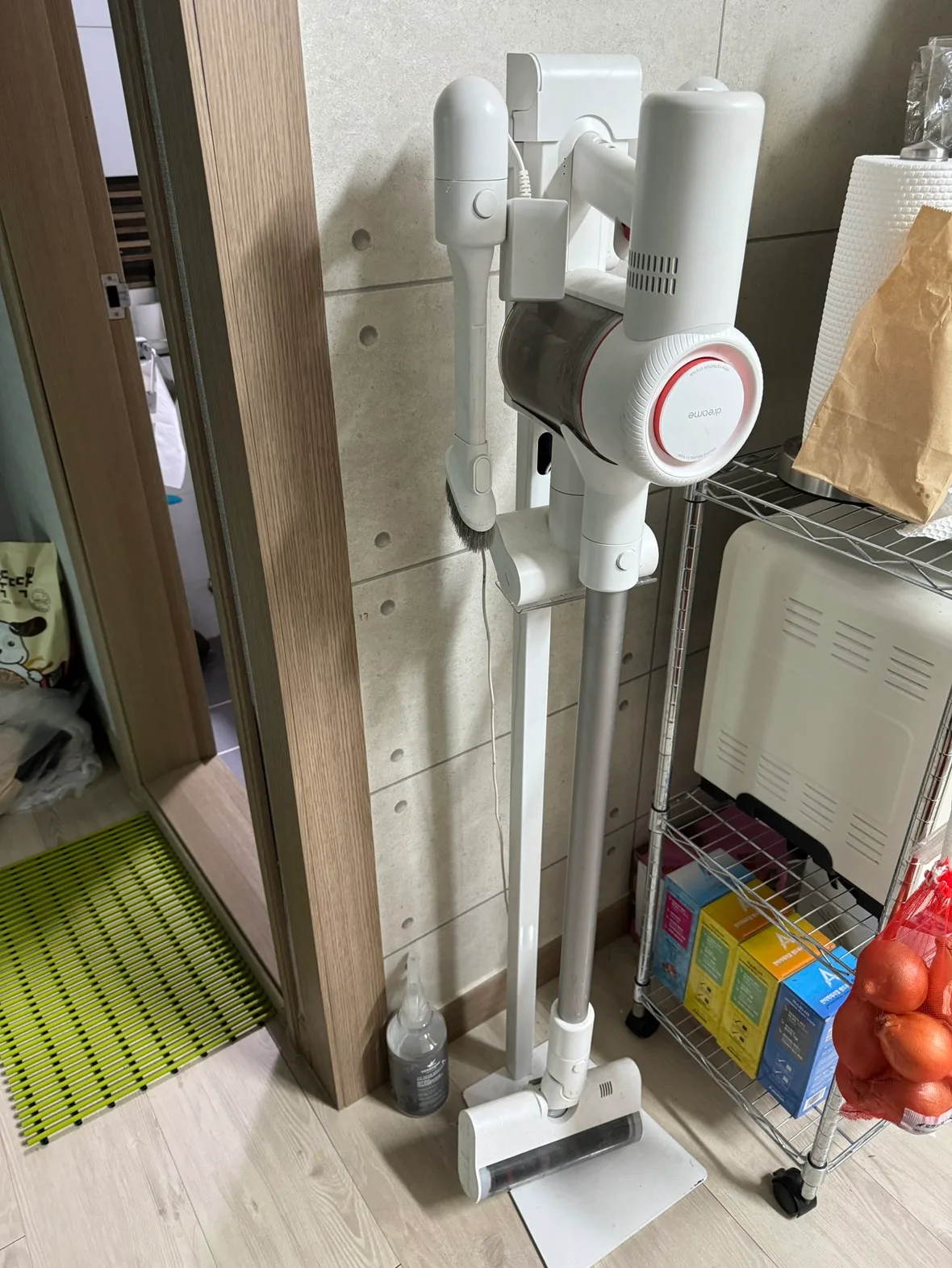 드리미 v8 중고 팝니다.