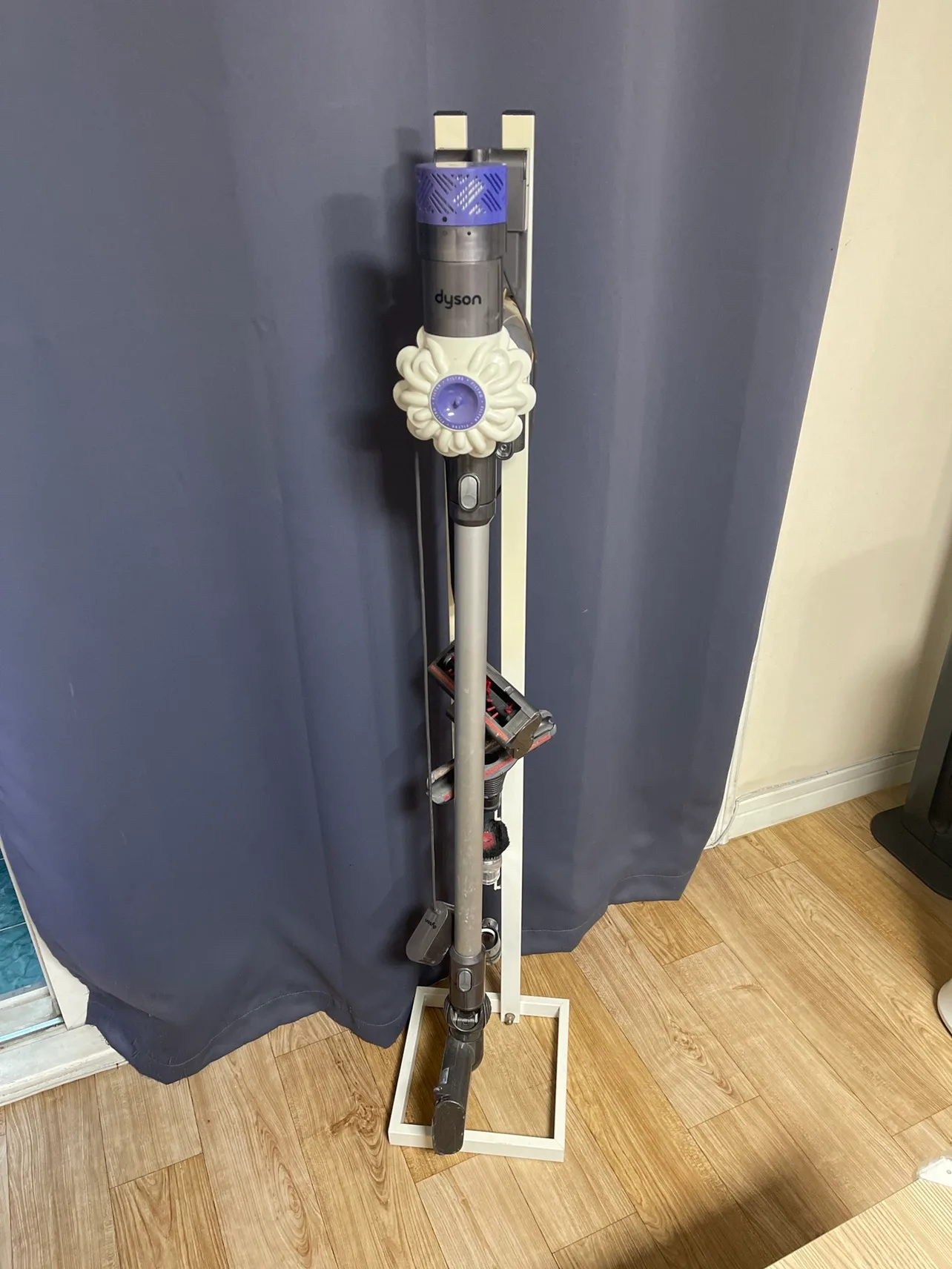 다이슨 V6 중고품 나눔합니다