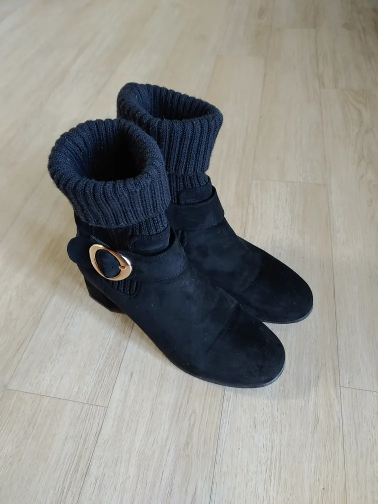 앵글부츠(하.스웨이드 상.니트)245