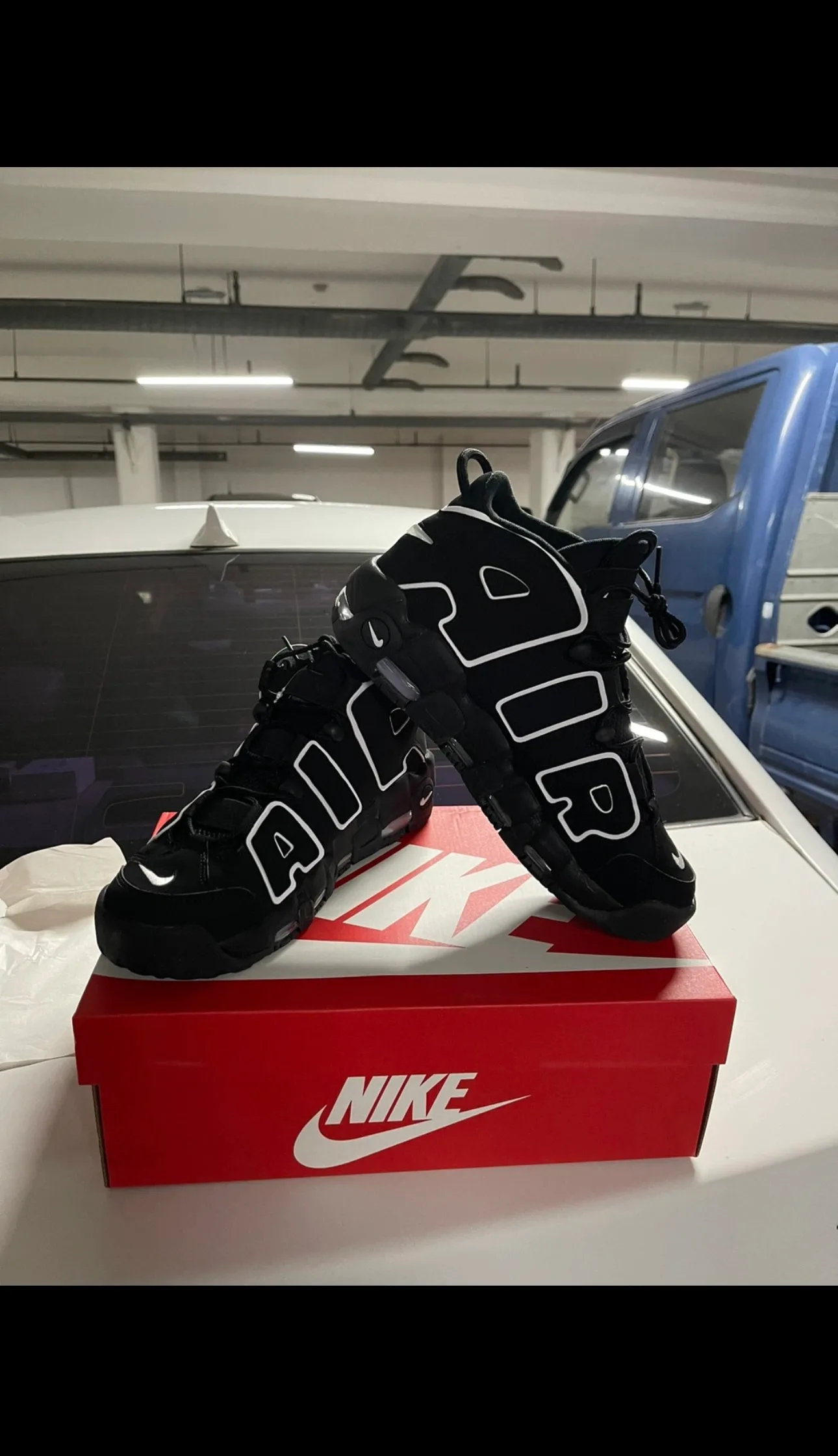 나이키 업템포 265 중고 팝니다