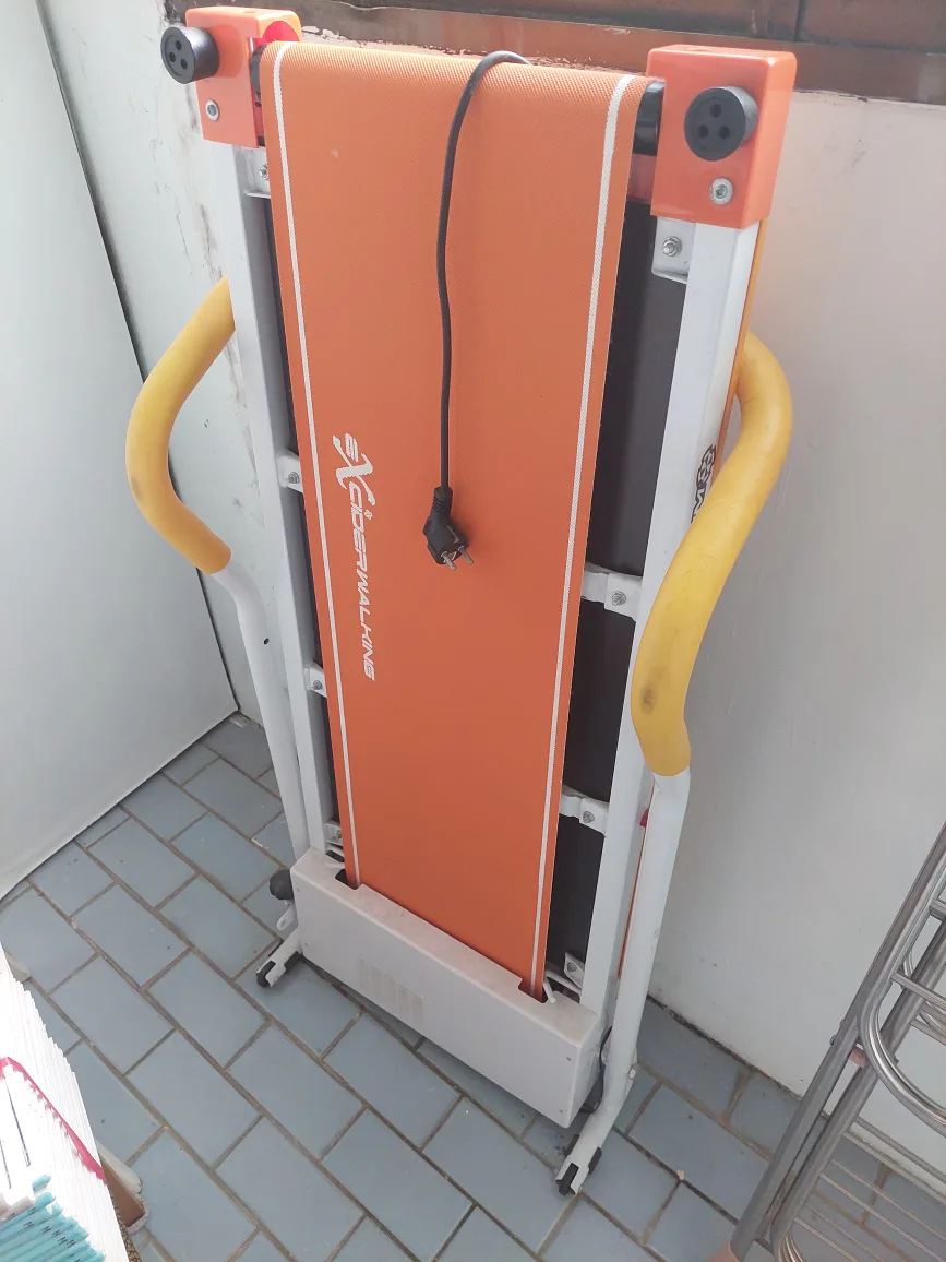 러닝머신 중고 팝니다.