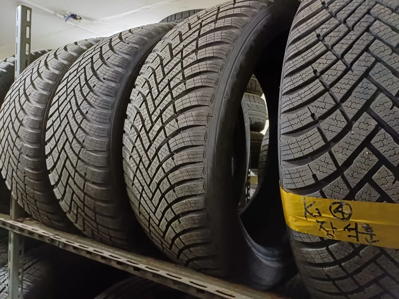 중고 타이어 팝니다