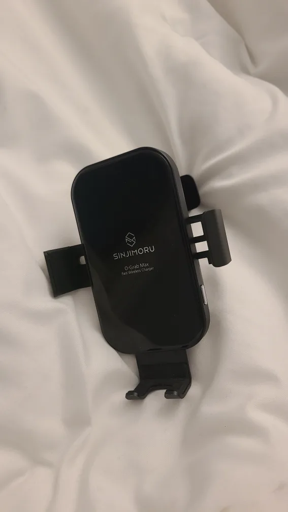 신지모루 차량용 무선충전기 15W 고속충전 중고