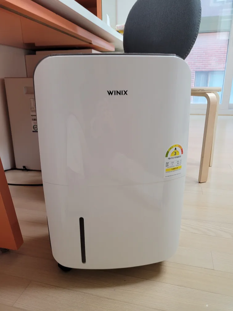 위닉스 제습기 10L 판매합니다